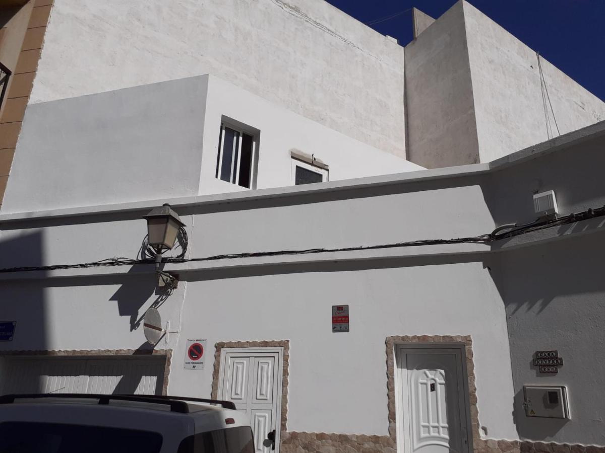 Casa Y Estudio Keyfer, Arrecife Centro エクステリア 写真